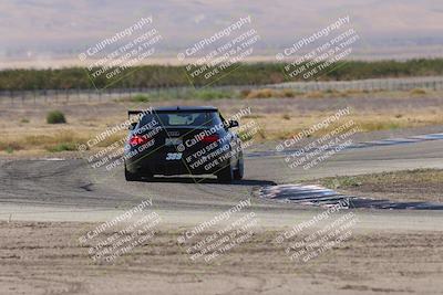 media/Oct-04-2025-OnGrid (Sat) [[44bd565ffa]]/Yellow Group/Grapevine/